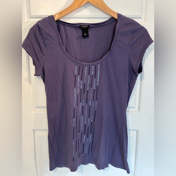 Ann Taylor Purple Tee with sequins - Picture 1 of 3